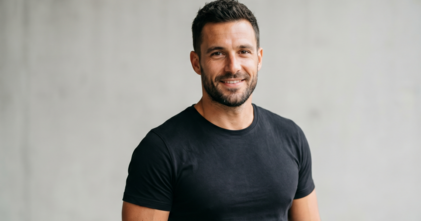 Casting figurant homme entre 25 et 45 ans pour tournage série Canal + avec Kad Merad