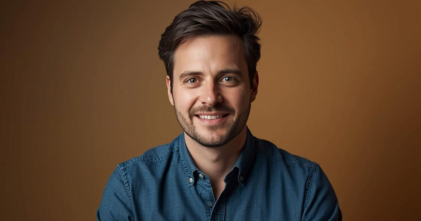 Casting homme entre 30 et 45 ans parlant néerlandais pour tournage publicité réseaux sociaux