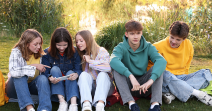 Casting adolescent et adolescente entre 16 et 18 ans pour figuration dans deux projets audiovisuels