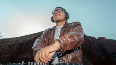 Casting homme DJ entre 25 et 55 ans pour silhouette dans série TV