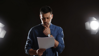 Casting comédien entre 23 et 30 ans pour rôle dans pièce de théâtre