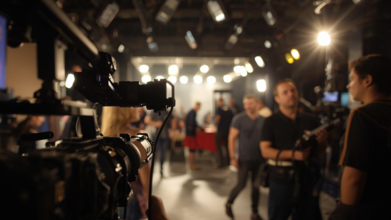 Casting figurant homme et femme entre 18 et 45 ans pour tournage série avec Élodie Yung et Alban Lenoir