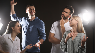 Casting comédien et comédienne entre 20 et 30 ans pour tournée de théâtre en Italie