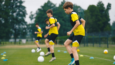 Casting enfant fille et garçon entre 8 et 11 ans sachant jouer au foot pour série Netflix