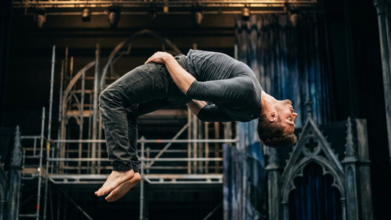 Casting homme acrobate pour spectacle musical Notre Dame de Paris