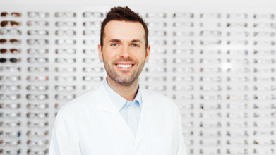 URGENT Casting modèle homme pour campagne pub pour une marque de lunettes