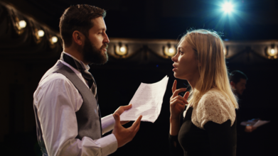 Casting comédien et comédienne pour un spectacle original de comédie à Avignon et dans 8 villes de France