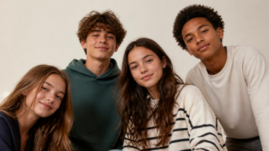 Casting ado fille et garçon entre 14 et 16 ans pour shooting avec une marque française