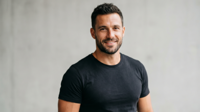 Casting figurant homme entre 25 et 45 ans pour tournage série Canal + avec Kad Merad
