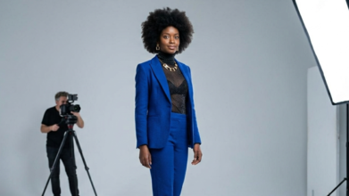 Casting femme mannequin typée afro mesurant plus d'1m72 pour figuration dans série tv