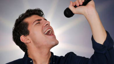 Casting chanteur entre 35 et 55 ans pour spectacle hommage avec tournée en France