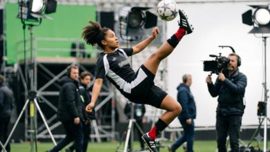 Casting femme mesurant environ 1m70 pour doublure dans publicité avec une célèbre marque de sport