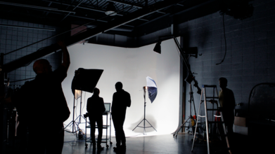 Casting figurant homme et femme de tout âge pour tournage film d'époque avec Guillaume Canet et Romain Duris