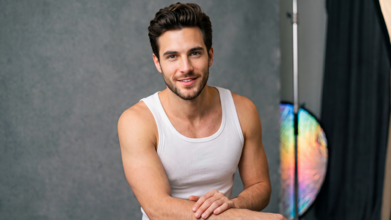 Casting acteur entre 20 et 35 ans pour projet musical avec artiste