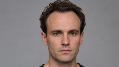 Casting homme entre 20 et 60 ans pour doublure dans téléfilm en Belgique