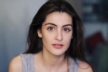 Maud Roulet, jeune comédienne talentueuse et ambitieuse, nous parle de son parcours !