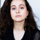 “Il y aura forcément des portes qui vont s'ouvrir avec le temps, et il faut faire confiance au temps” : Le témoignage de Louise, comédienne membre VIP de Casting.fr