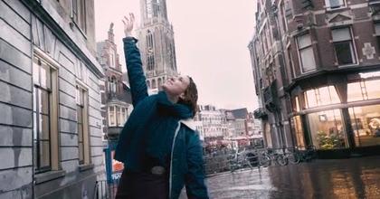 Zoe Hayter - “Hope is the One” (official video) 