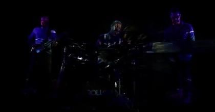 Clip Run Away du groupe Rollon