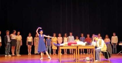 FLAVIA - FÉE BLEUE dans la comédie musicale 'PINOCCHIO court toujours'