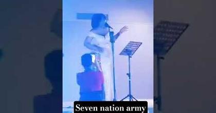 Seven Nation Army Cover by Léti_J